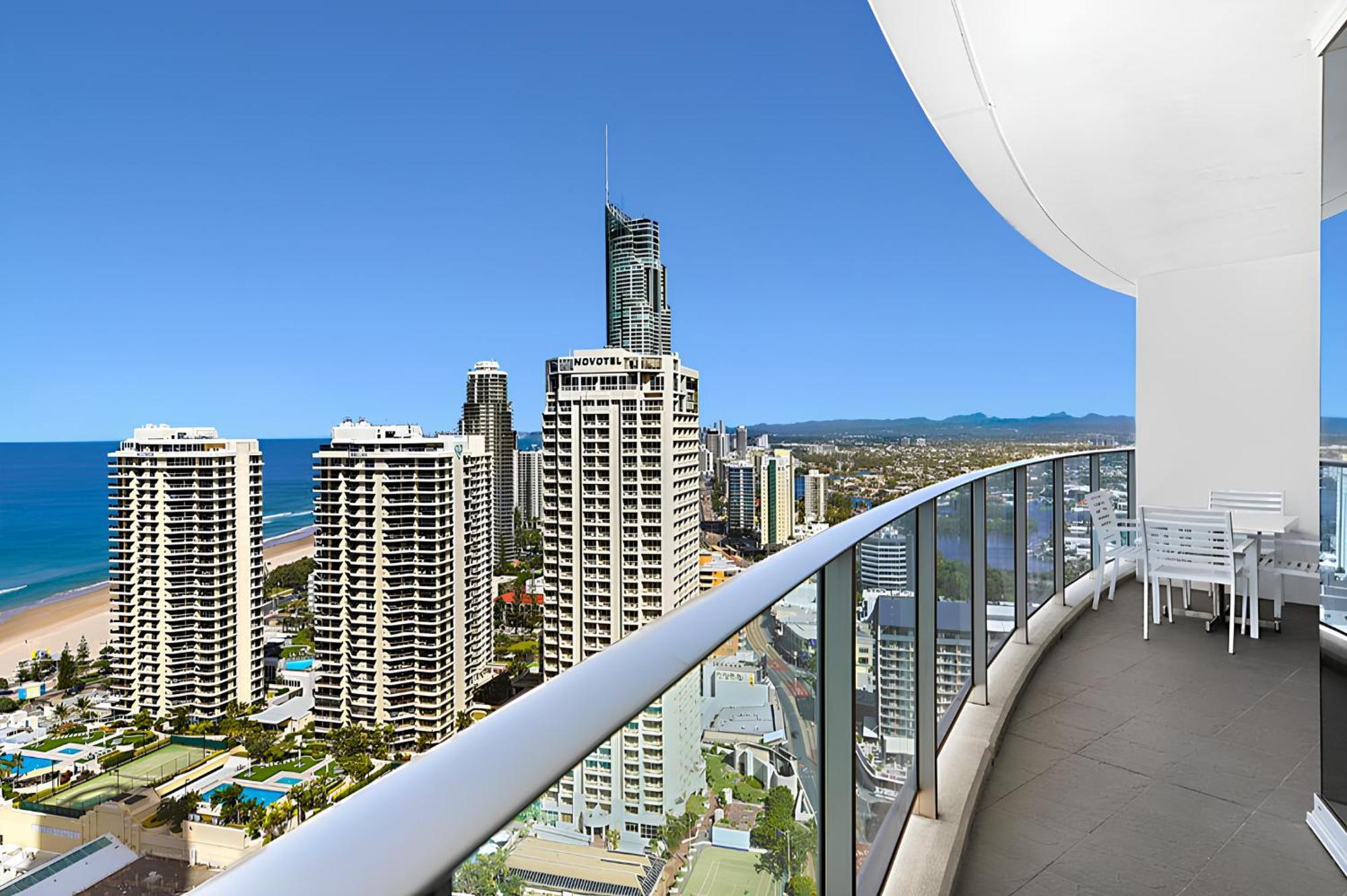 Number 1 H Residences - Wifi, Parking & More By Gold Coast Holidays Екстериор снимка