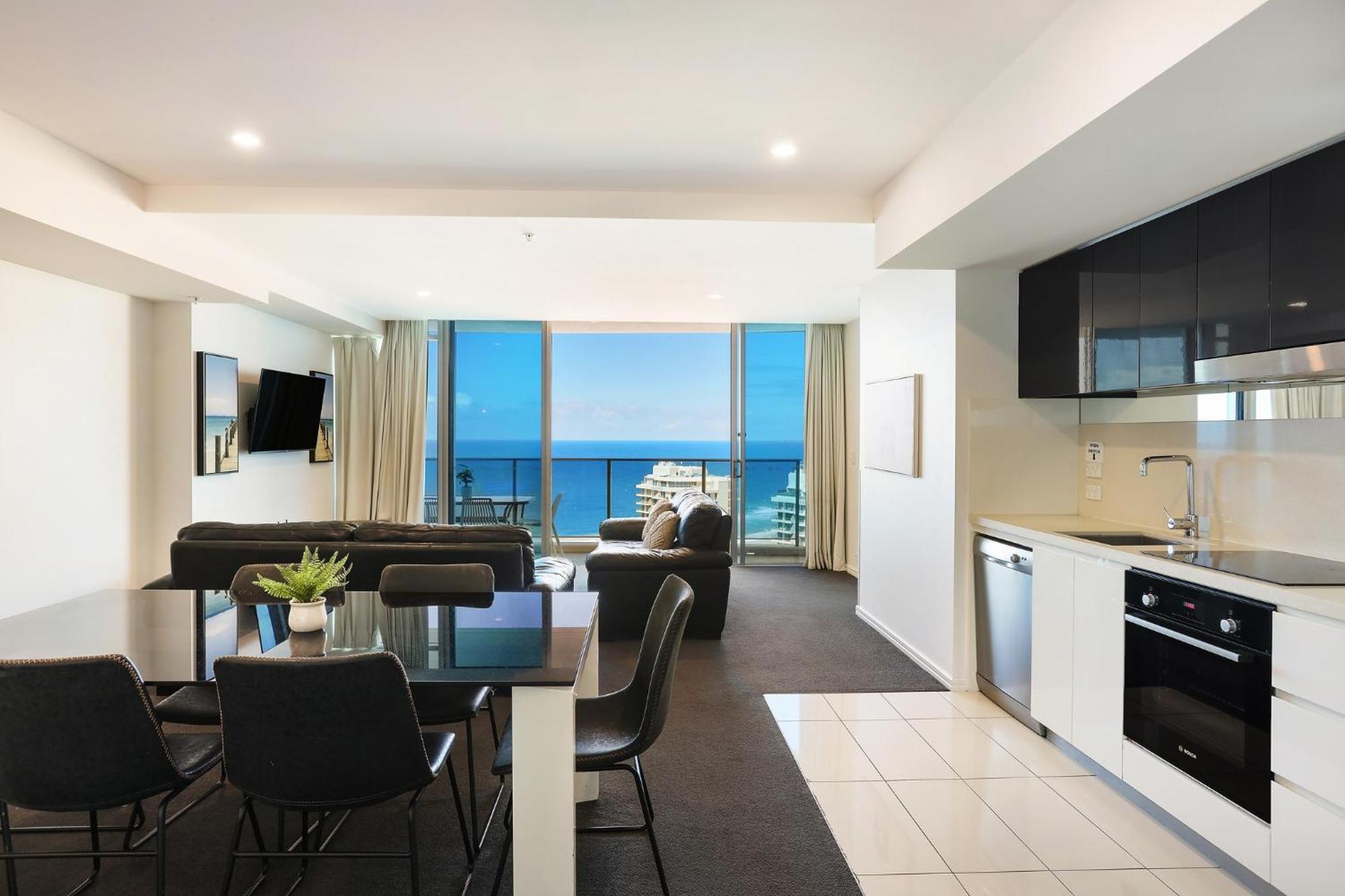 Number 1 H Residences - Wifi, Parking & More By Gold Coast Holidays Екстериор снимка