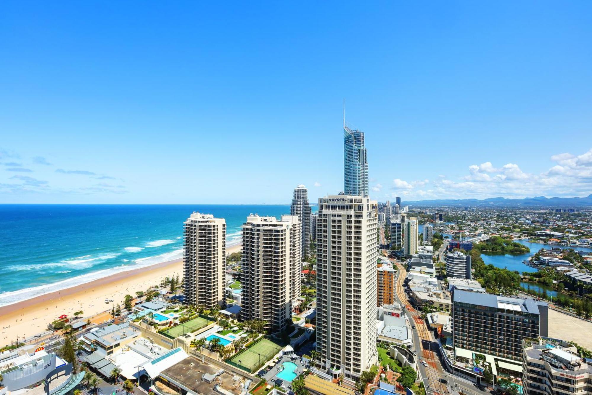 Number 1 H Residences - Wifi, Parking & More By Gold Coast Holidays Екстериор снимка