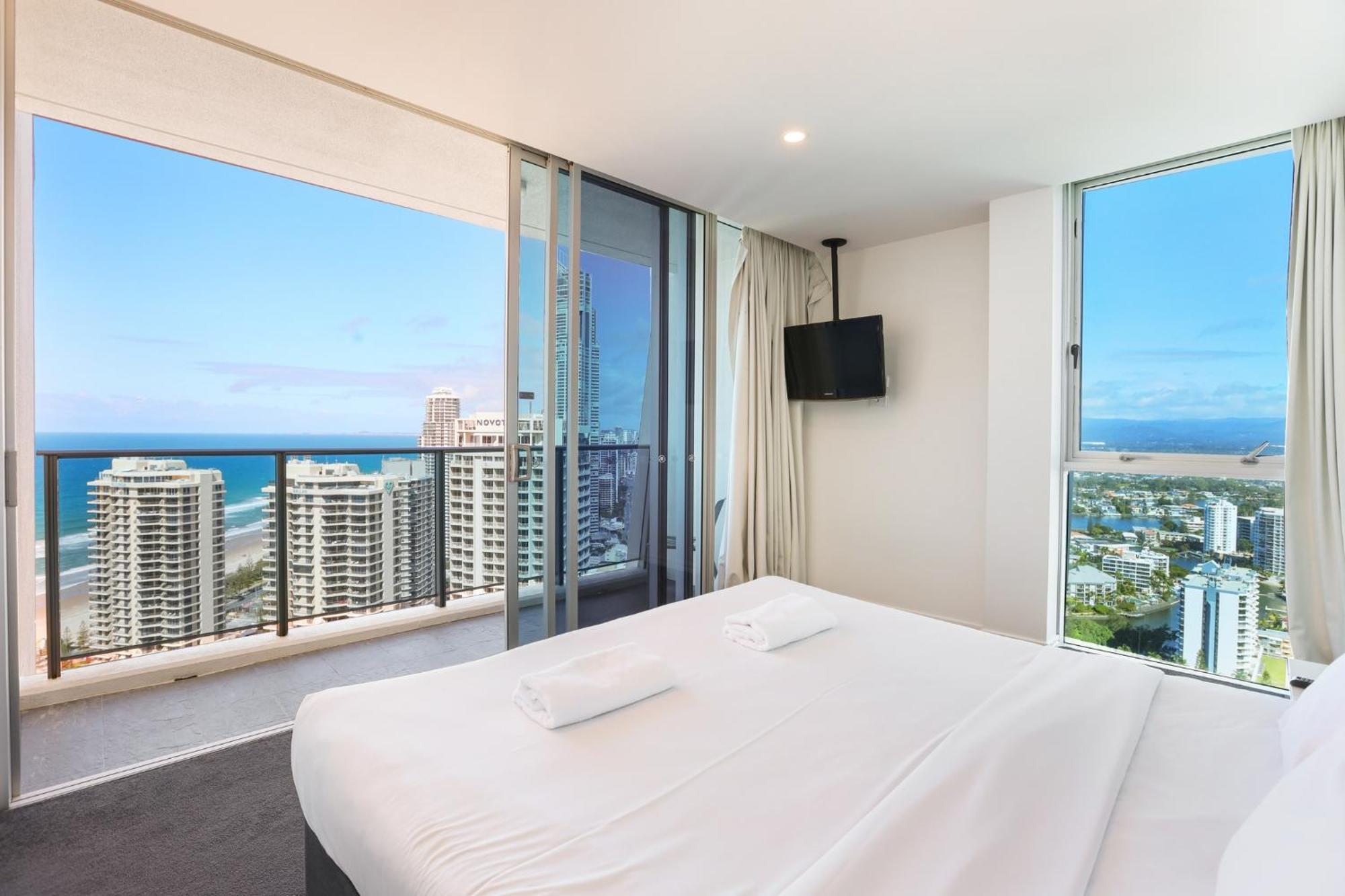 Number 1 H Residences - Wifi, Parking & More By Gold Coast Holidays Екстериор снимка