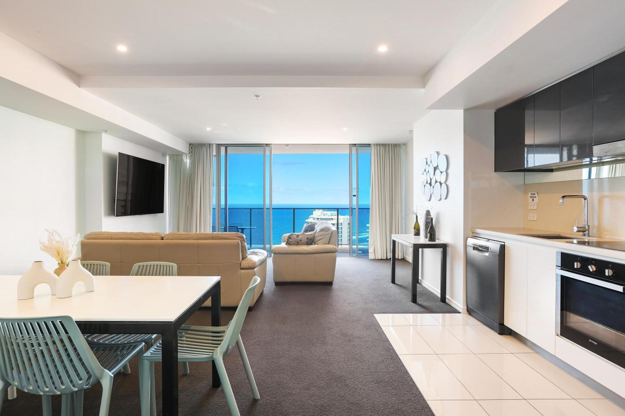 Number 1 H Residences - Wifi, Parking & More By Gold Coast Holidays Екстериор снимка
